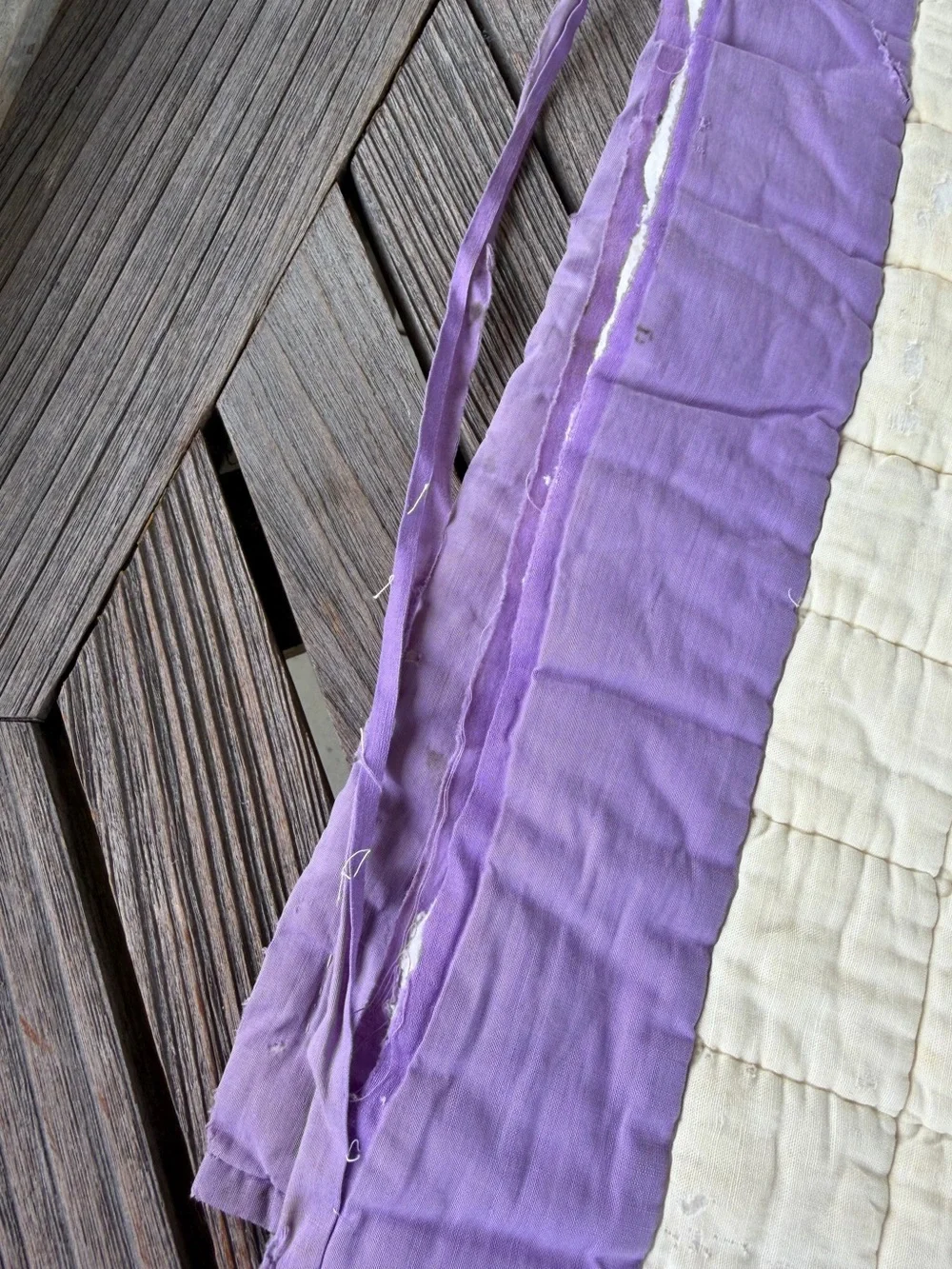 VTG Sunbonnet Sue Baby Lap Quilt Hand Sewn Purple Pastel 35x53 Damaged Cutter